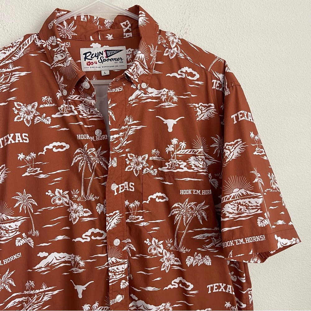 Reyn Spooner University of Texas UT Longhorns Button Down Short Sleeve Shirt